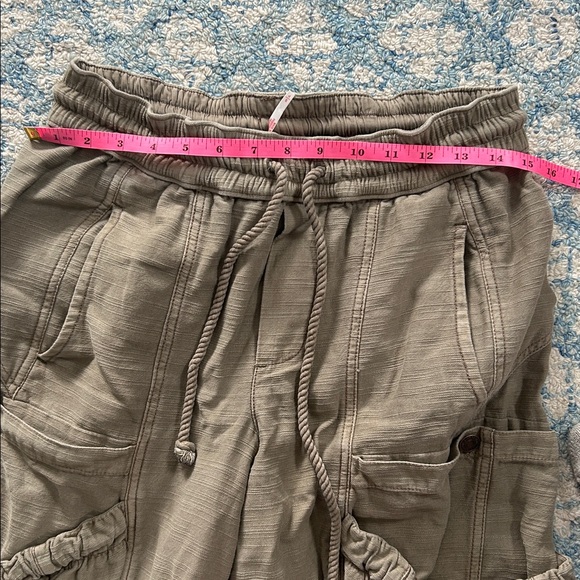 FP Ashton crop pants Olive Cargo Pants - Picture 8 of 9